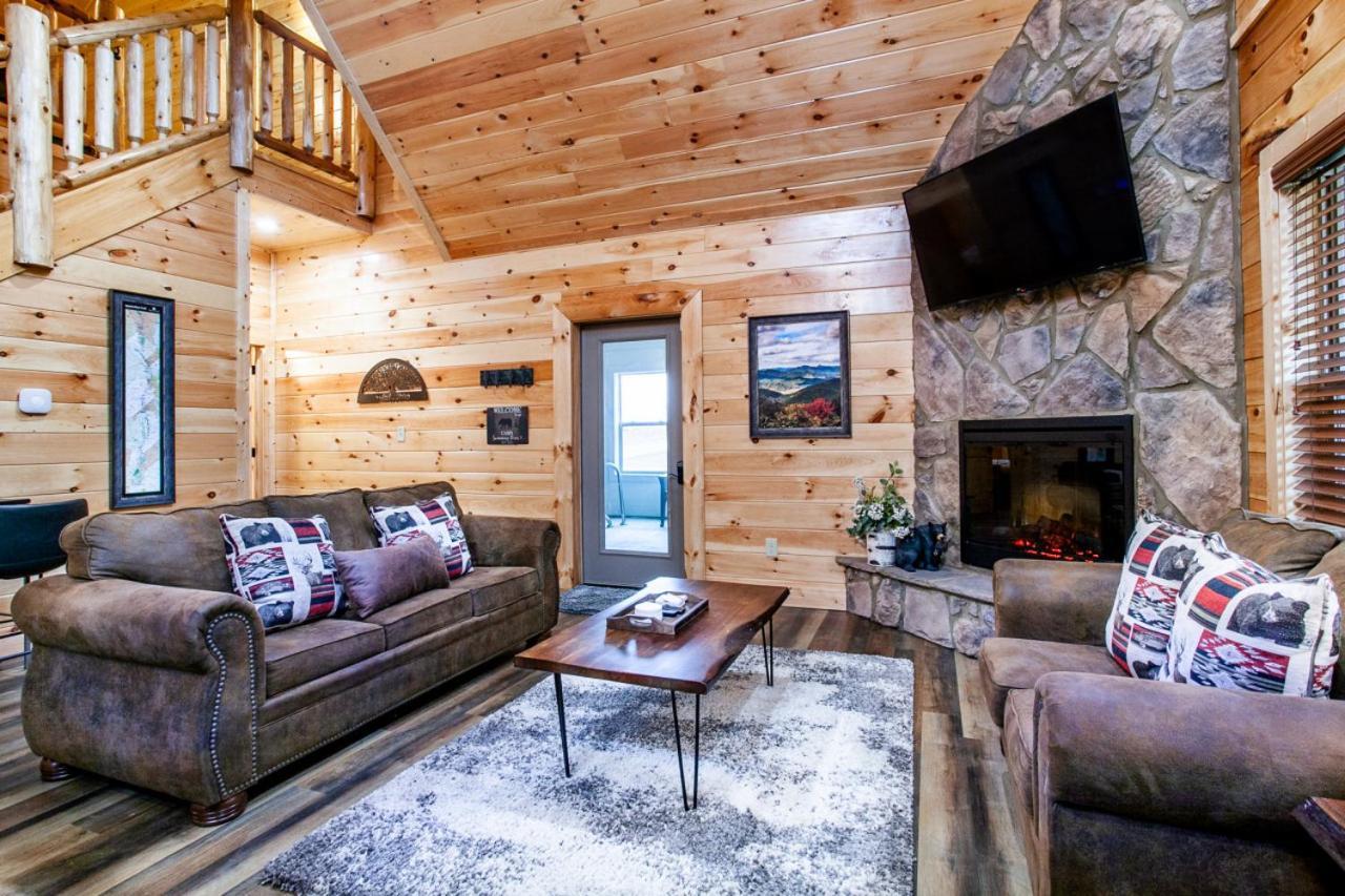 Swimming Bears Lodge 1 With Indoor Pool And Hot Tub Pigeon Forge Exterior foto