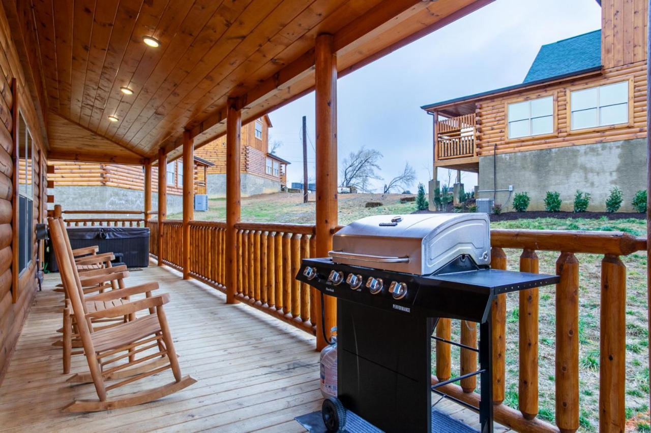 Swimming Bears Lodge 1 With Indoor Pool And Hot Tub Pigeon Forge Exterior foto