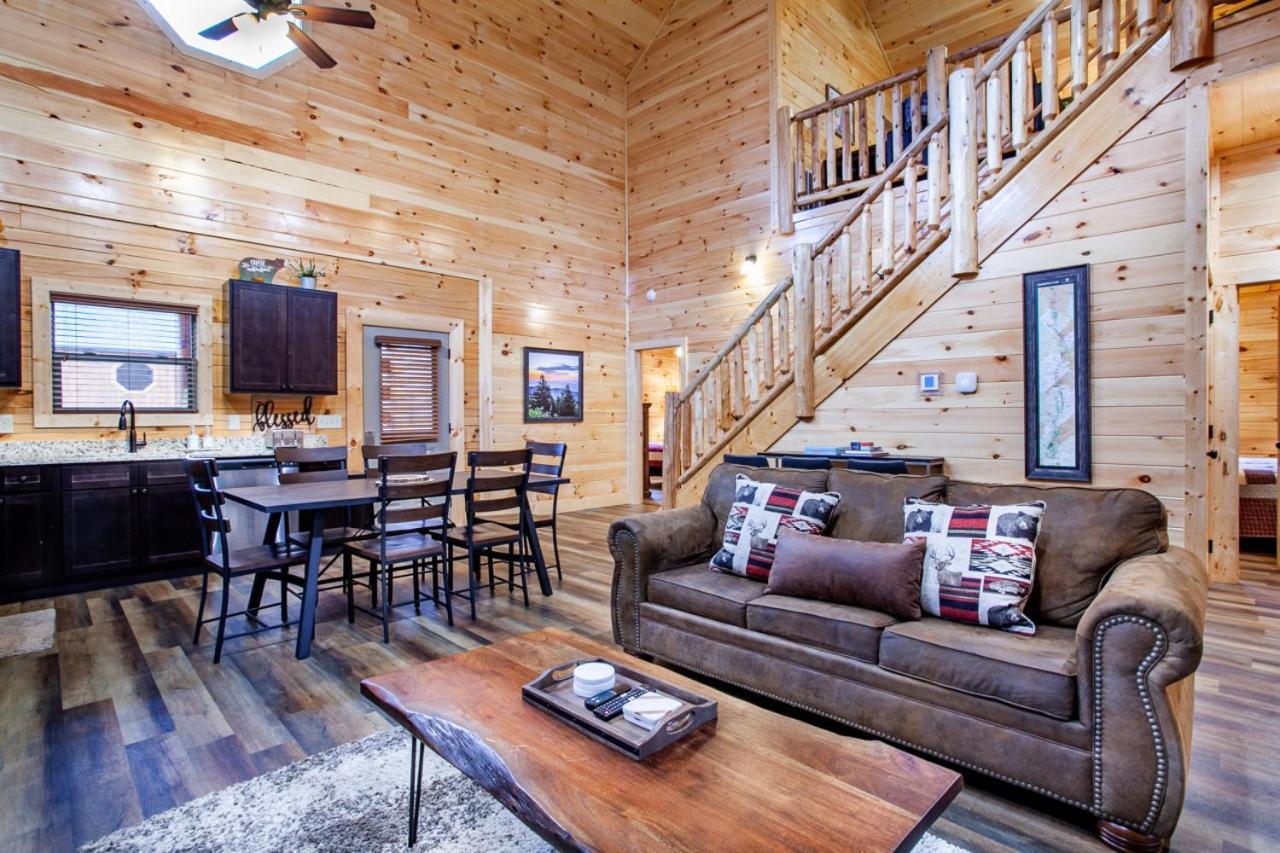 Swimming Bears Lodge 1 With Indoor Pool And Hot Tub Pigeon Forge Exterior foto