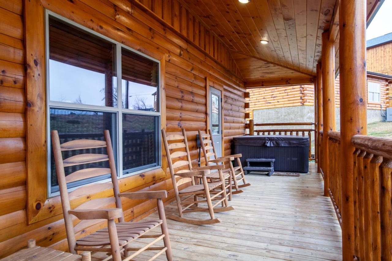 Swimming Bears Lodge 1 With Indoor Pool And Hot Tub Pigeon Forge Exterior foto