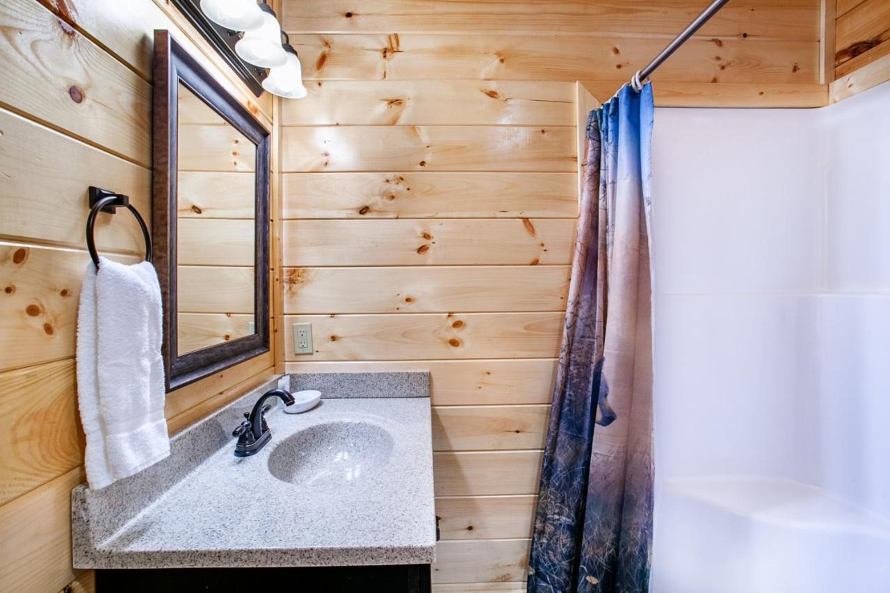 Swimming Bears Lodge 1 With Indoor Pool And Hot Tub Pigeon Forge Exterior foto